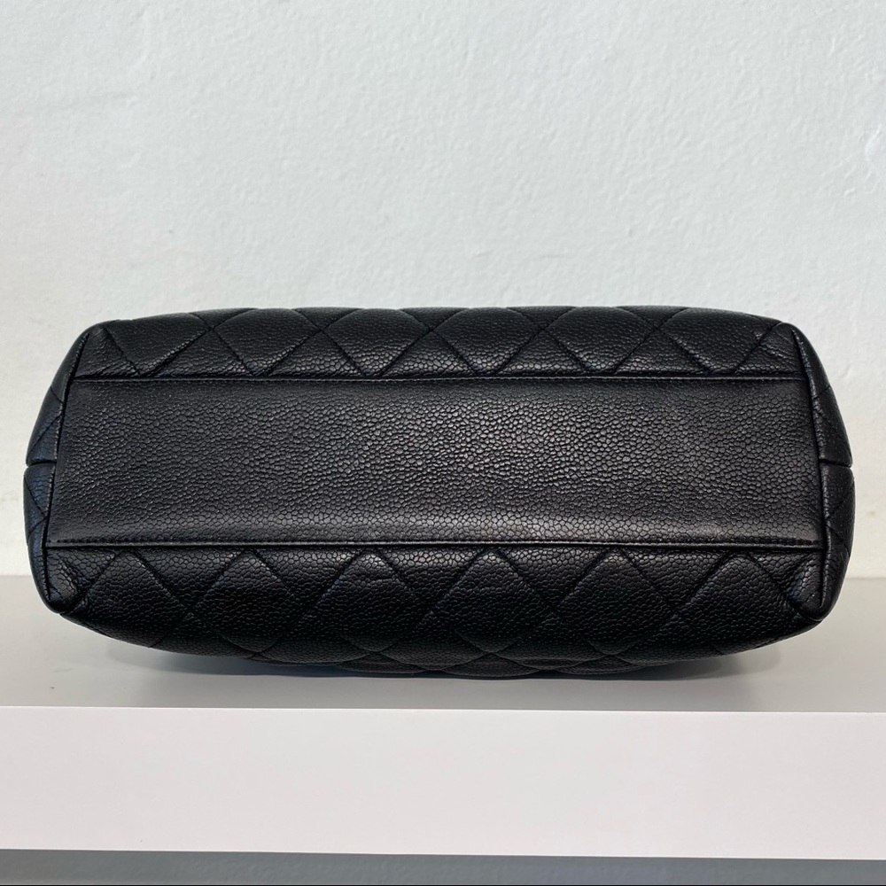 SOLD Authentic Chanel Vintage Black Caviar Tote Bag - Picture 8 of 16